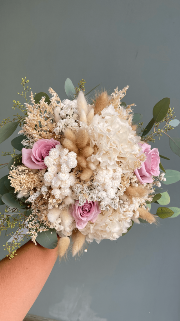 Fleurs Sylvie Bouquet Mariages Clair 2